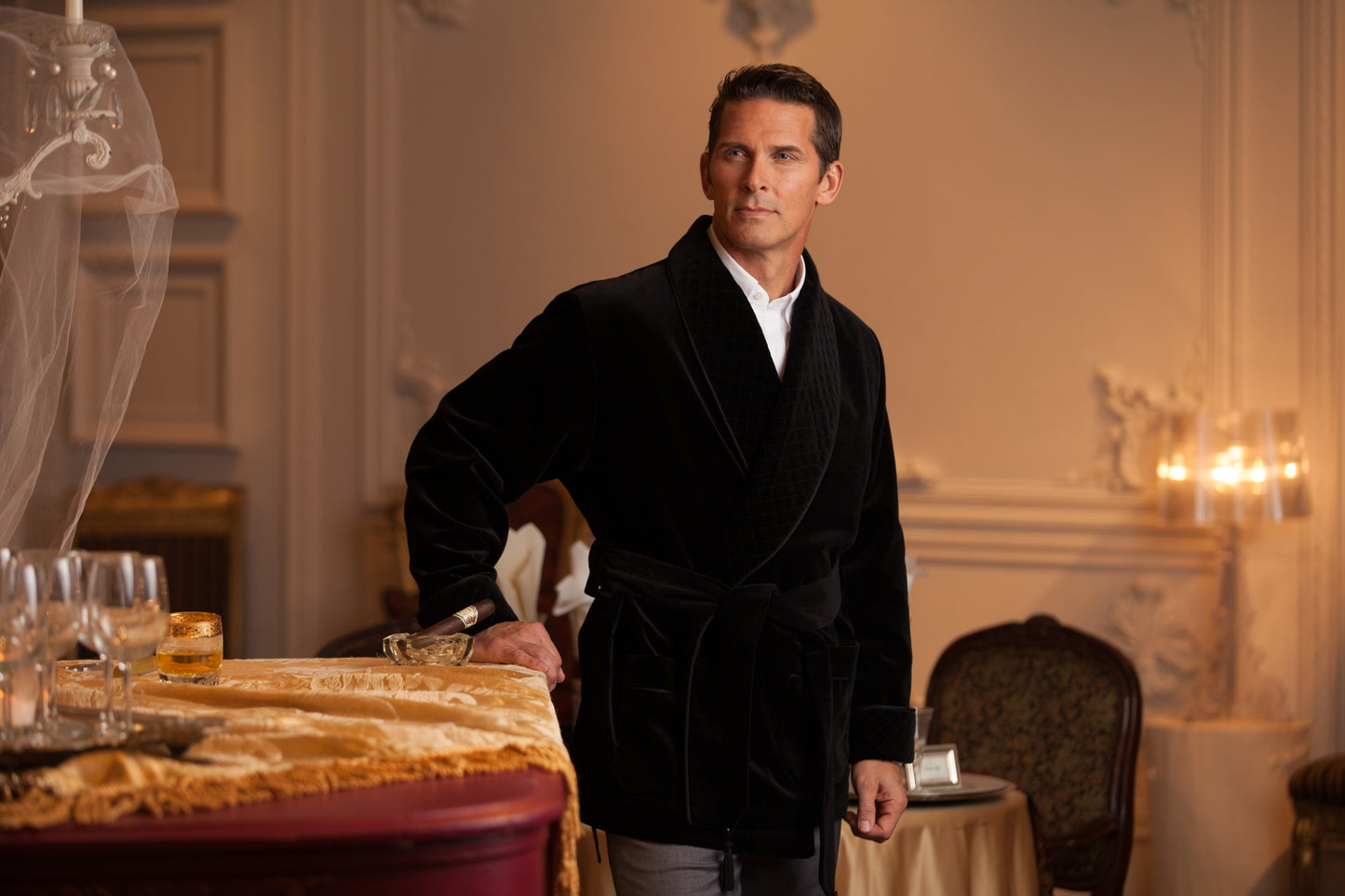 Velvet Smoking Jacket - Black