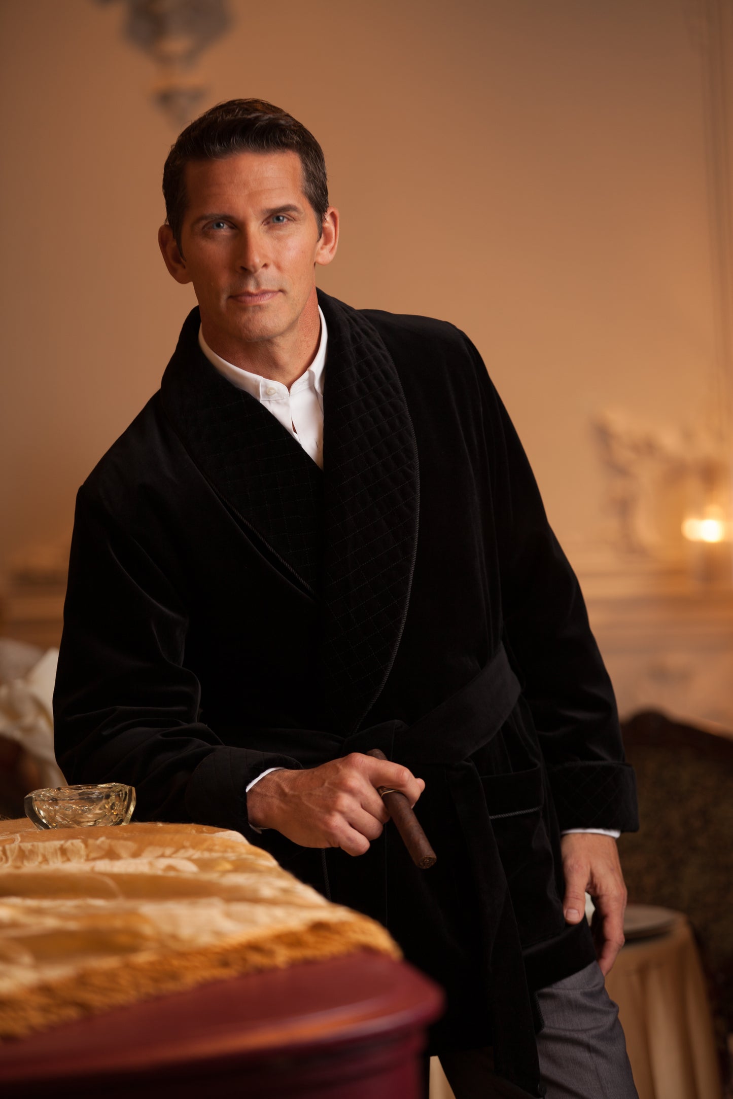 Velvet Smoking Jacket - Black